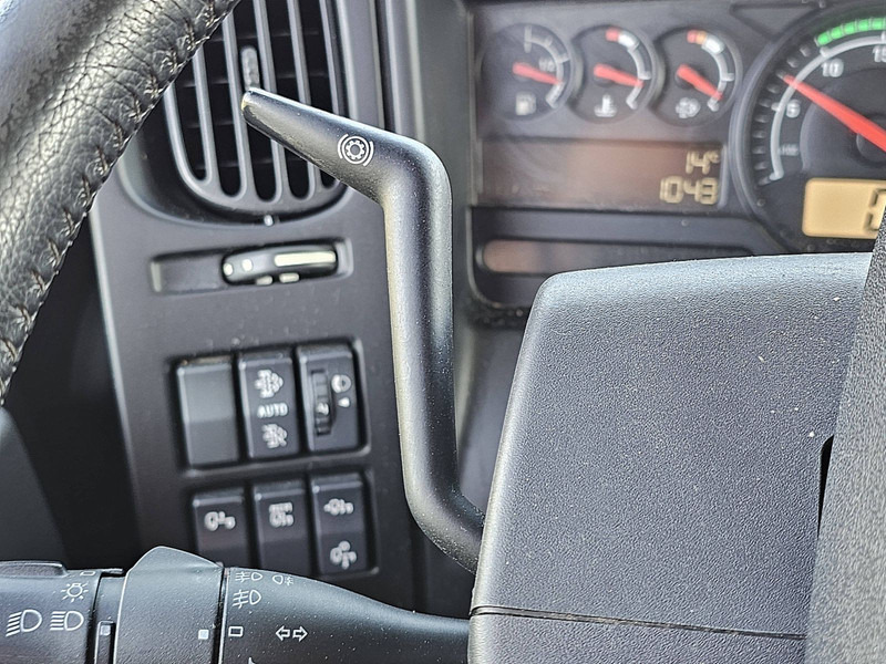 Camião furgão Renault D 240 11.9T LIFT AIRCO: foto 9