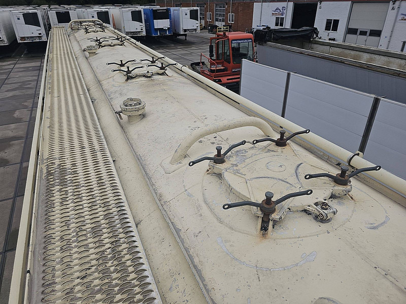 SPITZER KIP 60, ADR - Semi-reboque cisterna: foto 5 SPITZER KIP 60, ADR - Semi-reboque cisterna: foto 5