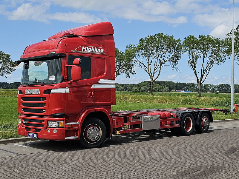 Scania G410 6X2*4 RETARDER - Camião transportador de contêineres/ Caixa móvel: foto 2 Scania G410 6X2*4 RETARDER - Camião transportador de contêineres/ Caixa móvel: foto 2