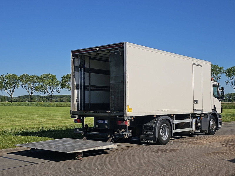 Scania P250 CARRIER LIFT 286TKM - Camião frigorífico: foto 3 Scania P250 CARRIER LIFT 286TKM - Camião frigorífico: foto 3