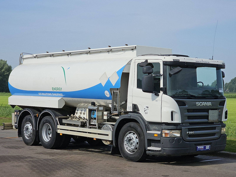 Scania P280 - Camião cisterna: foto 5 Scania P280 - Camião cisterna: foto 5