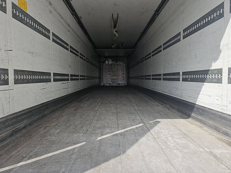 Semi-reboque frigorífico Schmitz Cargobull SKO 24 LADEBORDWAND: foto 6