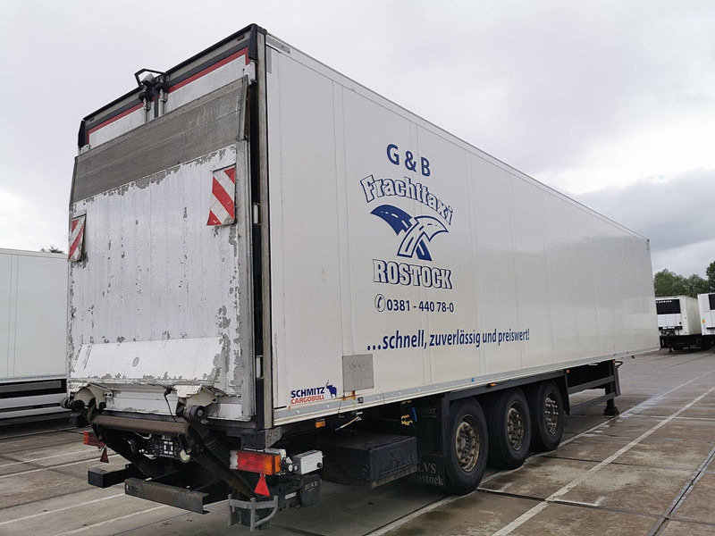 Schmitz Cargobull SKO 24 LADEBORDWAND - Semi-reboque frigorífico: foto 2 Schmitz Cargobull SKO 24 LADEBORDWAND - Semi-reboque frigorífico: foto 2