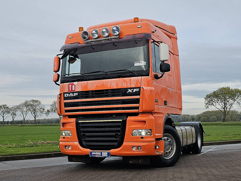 DAF XF 105.460 - Tractor: foto 1 DAF XF 105.460 - Tractor: foto 1