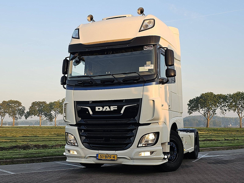 DAF XF 480 SSC SKIRTS NIGHT A/C - Tractor: foto 1 DAF XF 480 SSC SKIRTS NIGHT A/C - Tractor: foto 1