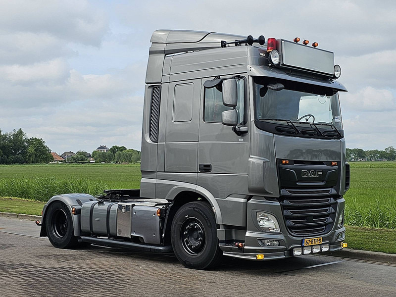 DAF XF 530 MANUAL SHOW TRUCK - Tractor: foto 5 DAF XF 530 MANUAL SHOW TRUCK - Tractor: foto 5