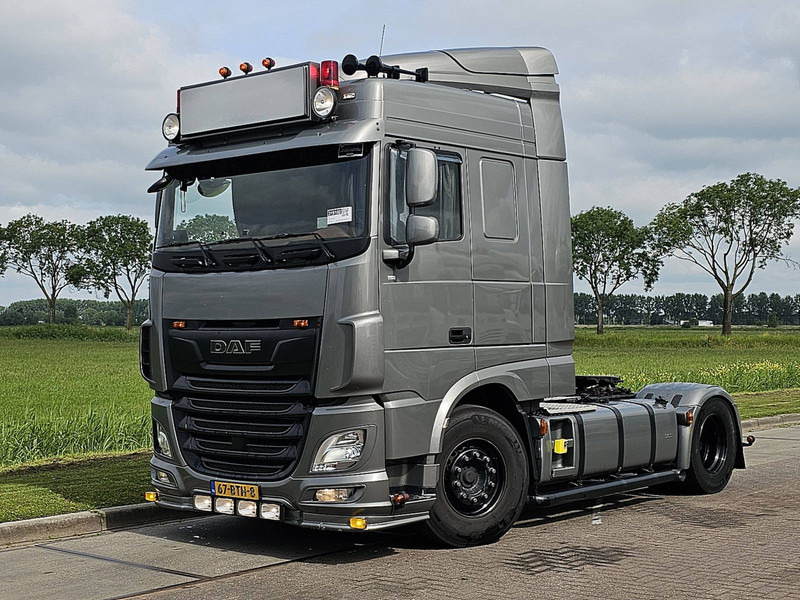 DAF XF 530 MANUAL SHOW TRUCK - Tractor: foto 2 DAF XF 530 MANUAL SHOW TRUCK - Tractor: foto 2