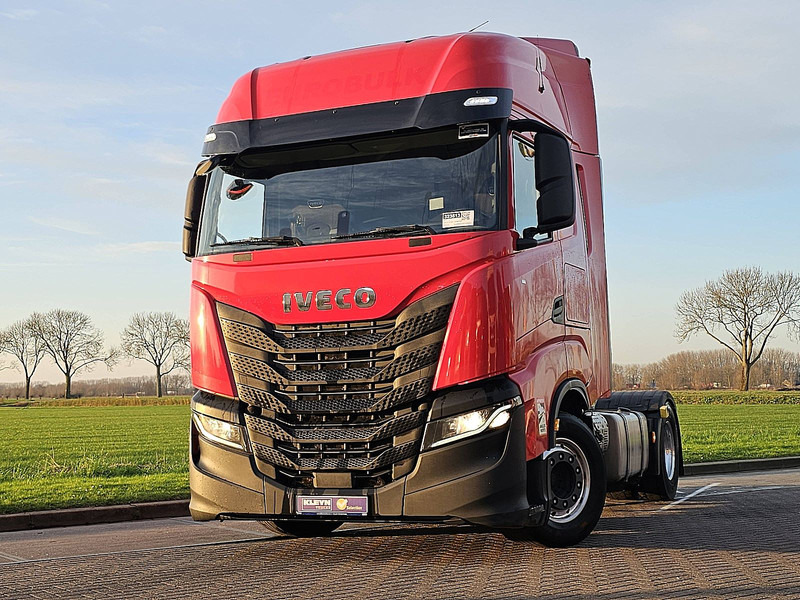 Iveco S-WAY AS440S48 INTARDER DIESEL - Tractor: foto 1 Iveco S-WAY AS440S48 INTARDER DIESEL - Tractor: foto 1