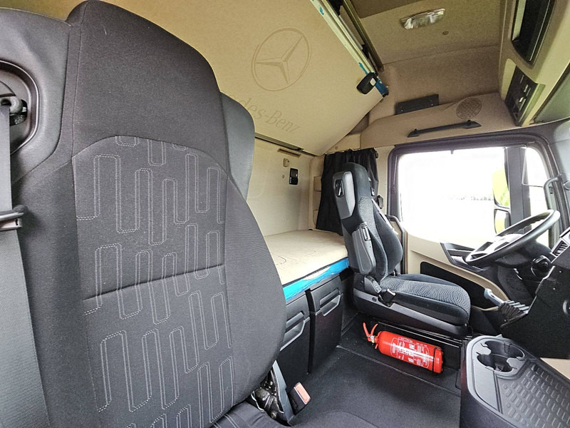 Tractor Mercedes-Benz ACTROS 1845 LS: foto 15