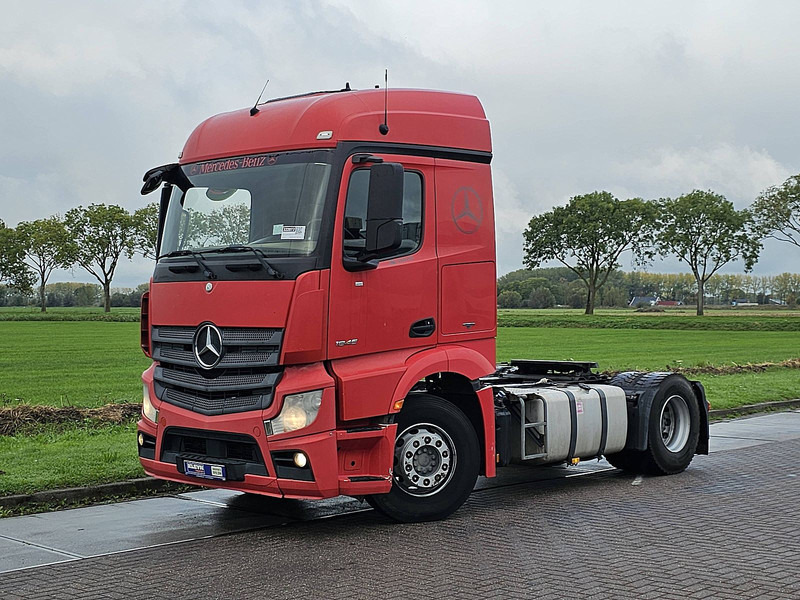 Mercedes-Benz ACTROS 1845 LS - Tractor: foto 2 Mercedes-Benz ACTROS 1845 LS - Tractor: foto 2