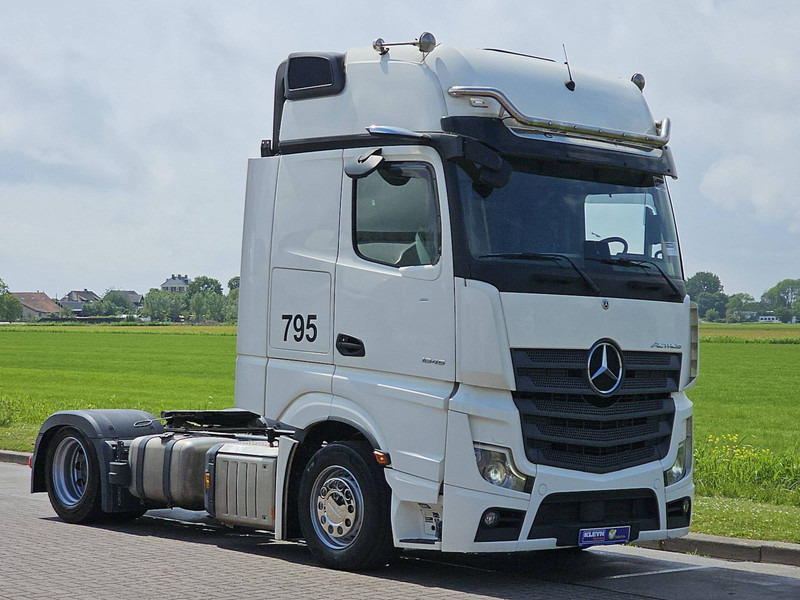 Mercedes-Benz ACTROS 1845 LS NR MP5 GIGASP. RET. - Tractor: foto 5 Mercedes-Benz ACTROS 1845 LS NR MP5 GIGASP. RET. - Tractor: foto 5