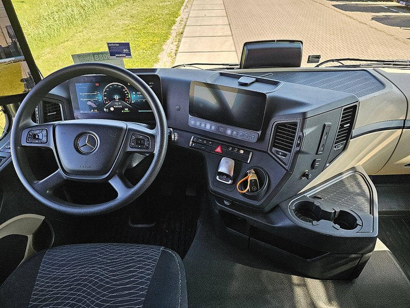 Locação financeira de Mercedes-Benz ACTROS 1846 4X4 HAD PTO+HYDR. Mercedes-Benz ACTROS 1846 4X4 HAD PTO+HYDR.: foto 8 Locação financeira de Mercedes-Benz ACTROS 1846 4X4 HAD PTO+HYDR. Mercedes-Benz ACTROS 1846 4X4 HAD PTO+HYDR.: foto 8