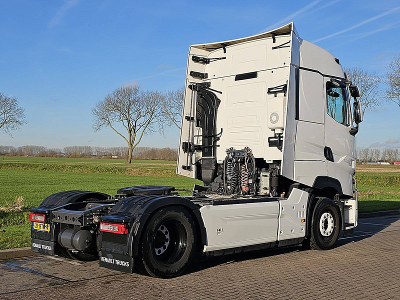 Renault T 520 HIGH EVO 99TKM NIGHT A/C - Tractor: foto 3 Renault T 520 HIGH EVO 99TKM NIGHT A/C - Tractor: foto 3