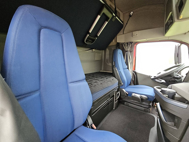Tractor Volvo FH 500 I-SAVE LED 2X TANK: foto 14