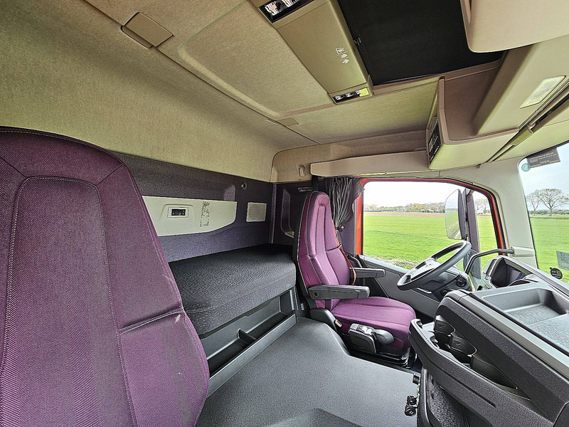 Tractor Volvo FM 430: foto 14