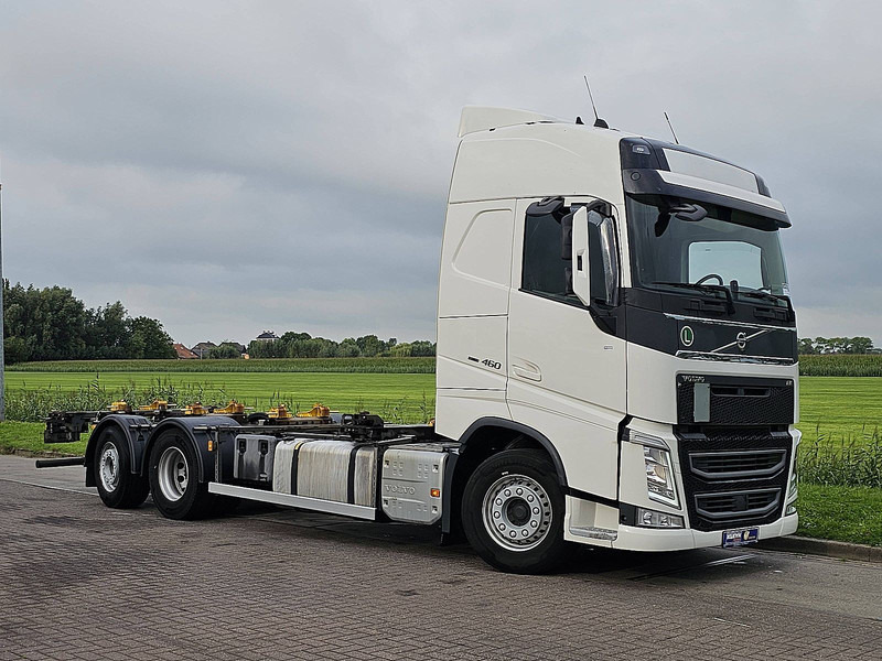 Volvo FH 460 6x2*4 - Camião transportador de contêineres/ Caixa móvel: foto 5 Volvo FH 460 6x2*4 - Camião transportador de contêineres/ Caixa móvel: foto 5