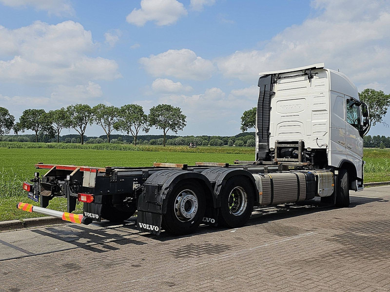 Volvo FH 500 - Camião transportador de contêineres/ Caixa móvel: foto 3 Volvo FH 500 - Camião transportador de contêineres/ Caixa móvel: foto 3