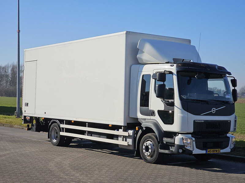 Volvo FL 220.12 AIRCO LIFT SIDE DOOR - Camião furgão: foto 5 Volvo FL 220.12 AIRCO LIFT SIDE DOOR - Camião furgão: foto 5