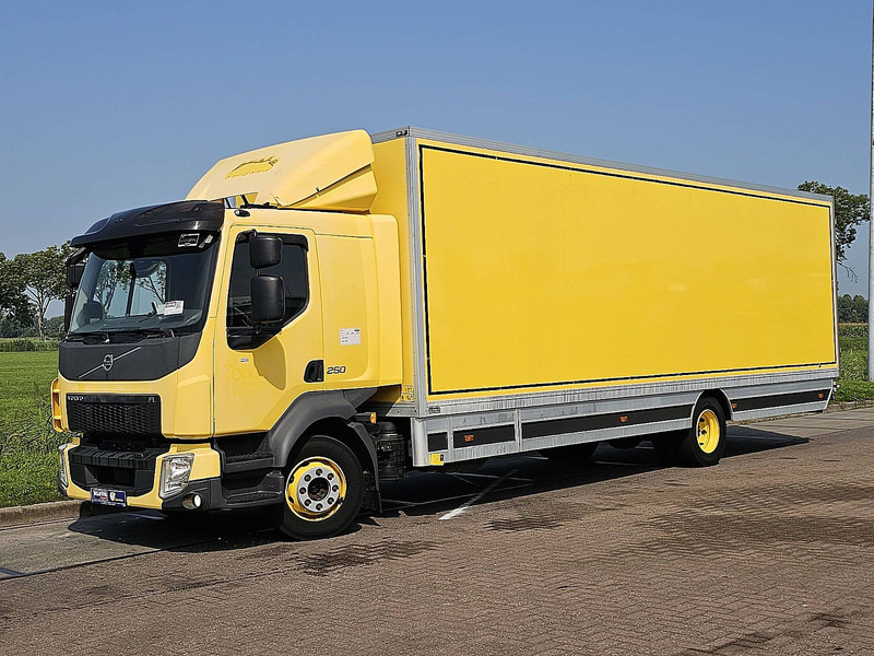 Volvo FL 250.12 AIRCO 6 CYL. - Camião furgão: foto 2 Volvo FL 250.12 AIRCO 6 CYL. - Camião furgão: foto 2