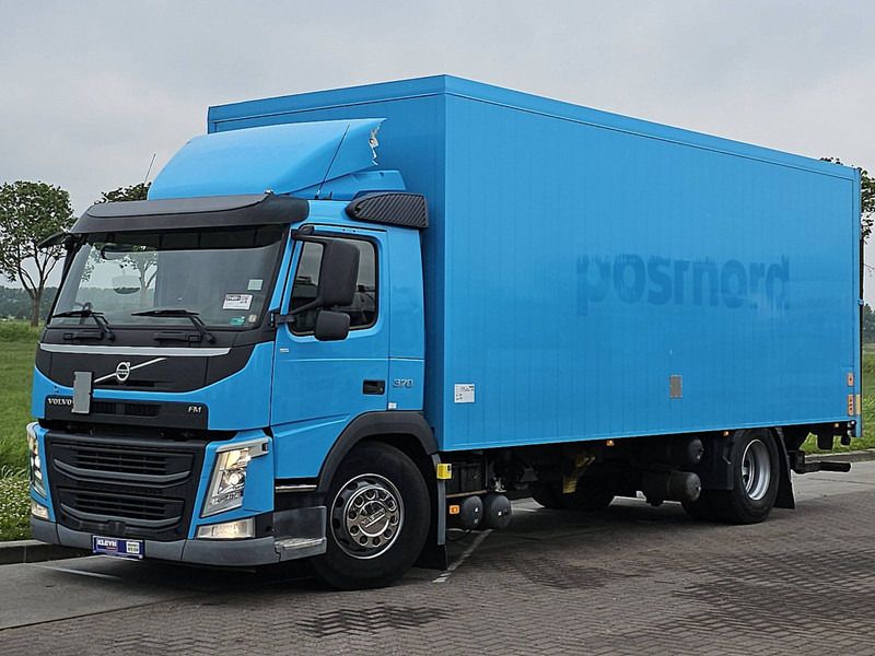 Volvo FM 370 19.5T 2.5T LIFT AIRC - Camião furgão: foto 2 Volvo FM 370 19.5T 2.5T LIFT AIRC - Camião furgão: foto 2