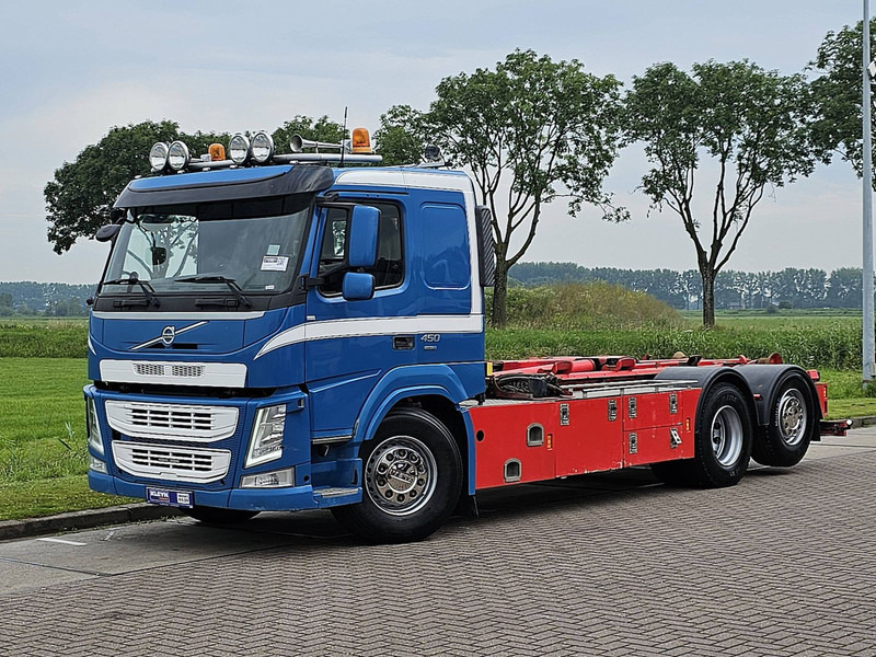 Volvo FM 450 6X2*4 HIAB XR18SL56 - Camião polibenne: foto 2 Volvo FM 450 6X2*4 HIAB XR18SL56 - Camião polibenne: foto 2