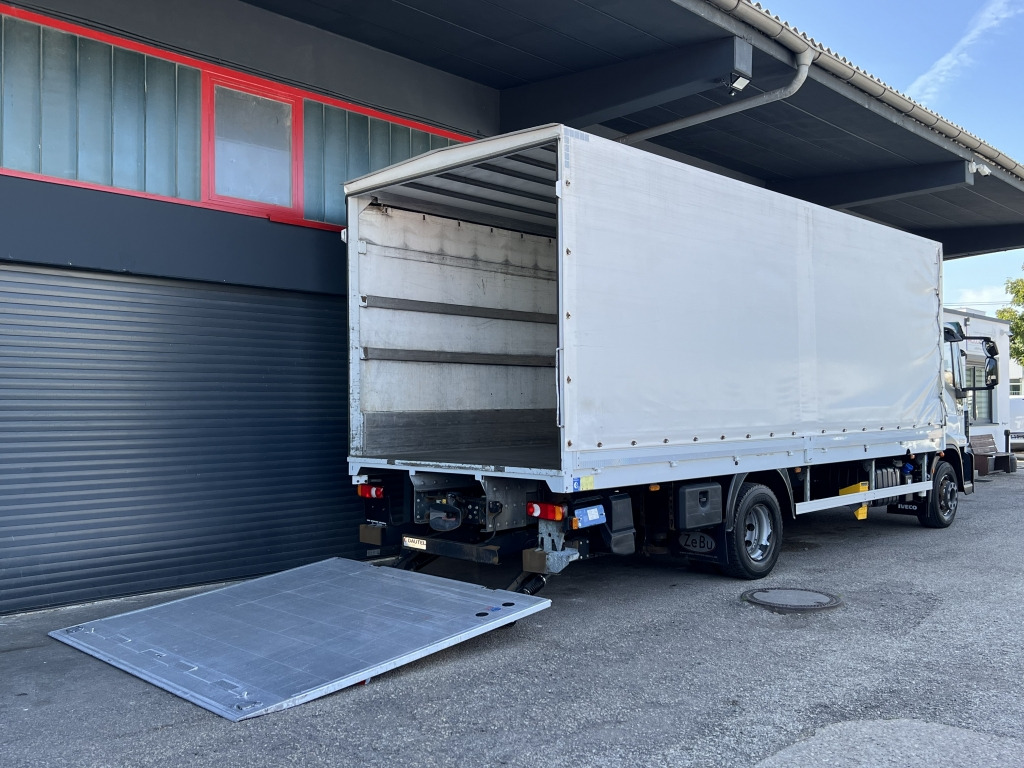 Iveco EuroCargo ML160E28 Klima 7,1m P+P LBW 199.429km - Camião de lona: foto 5 Iveco EuroCargo ML160E28 Klima 7,1m P+P LBW 199.429km - Camião de lona: foto 5