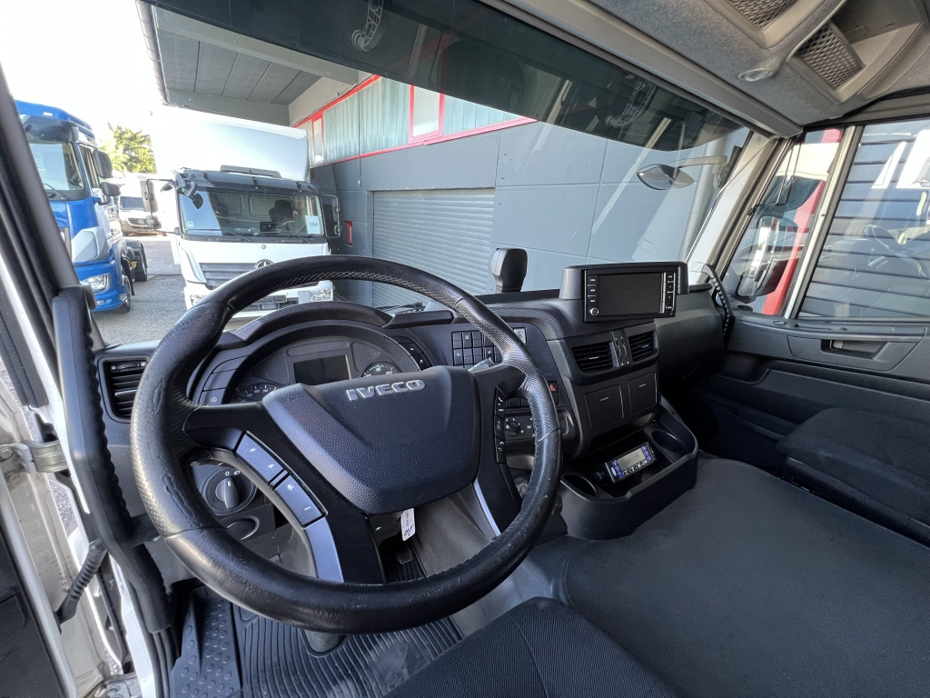 Iveco Stralis AD190S31 Klima ACC Carrier Supra 1050 - Camião frigorífico: foto 2 Iveco Stralis AD190S31 Klima ACC Carrier Supra 1050 - Camião frigorífico: foto 2
