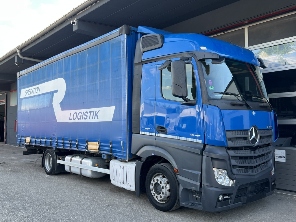 Mercedes-Benz Actros 1840 MEGA Jumbo Klima Reatarder ACC-Tempo - Camião de lona: foto 1 Mercedes-Benz Actros 1840 MEGA Jumbo Klima Reatarder ACC-Tempo - Camião de lona: foto 1
