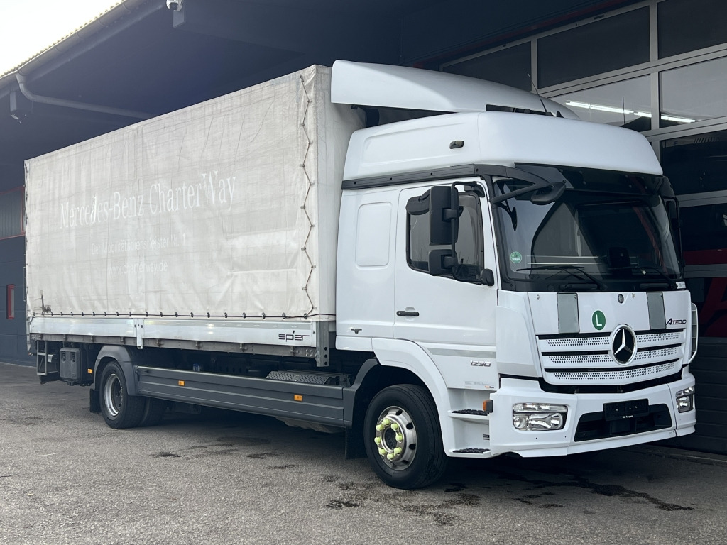 Mercedes-Benz Atego 1230 Klima ACC Schlafkabine 7,2m P+P LBW - Camião de lona: foto 1 Mercedes-Benz Atego 1230 Klima ACC Schlafkabine 7,2m P+P LBW - Camião de lona: foto 1
