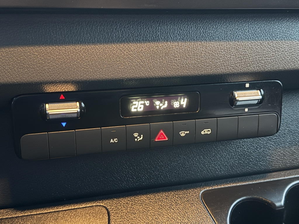 Mercedes-Benz Sprinter 319 CDI V6 DOKA Klima Luftfederung AHK - Carrinha de lona, Carrinha cabine dupla: foto 3 Mercedes-Benz Sprinter 319 CDI V6 DOKA Klima Luftfederung AHK - Carrinha de lona, Carrinha cabine dupla: foto 3