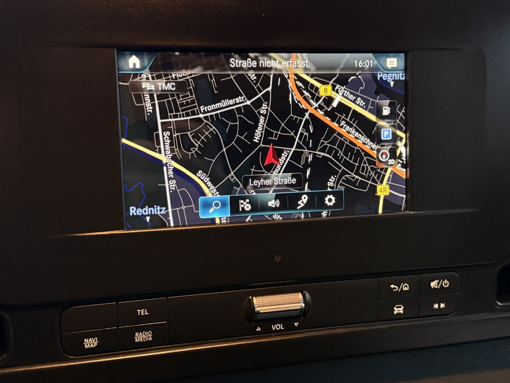 Mercedes-Benz Sprinter 319 CDI V6 DOKA Klima Luftfederung AHK - Carrinha de lona, Carrinha cabine dupla: foto 2 Mercedes-Benz Sprinter 319 CDI V6 DOKA Klima Luftfederung AHK - Carrinha de lona, Carrinha cabine dupla: foto 2