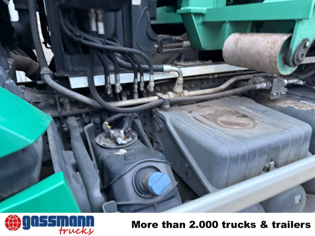 Abrollcontainer mit Kran Jonsered 1300RS83 - Camião, Camião grua: foto 5 Abrollcontainer mit Kran Jonsered 1300RS83 - Camião, Camião grua: foto 5