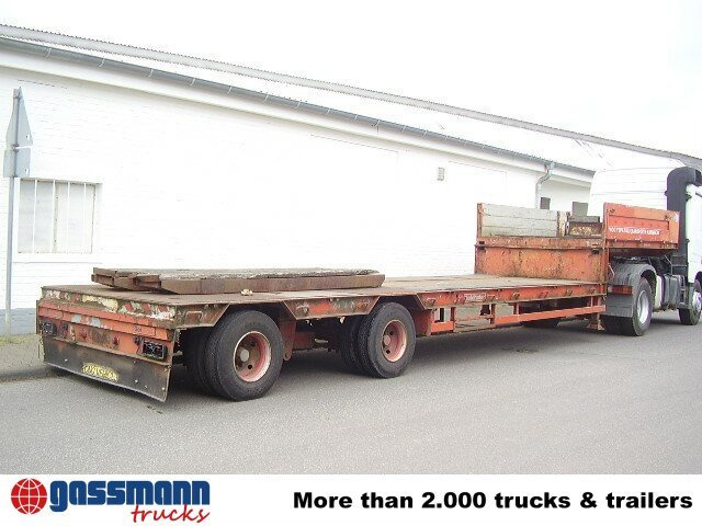 Goldhofer STPA T2-22/80A zwangsgelenkt - Semi-reboque baixa: foto 2 Goldhofer STPA T2-22/80A zwangsgelenkt - Semi-reboque baixa: foto 2