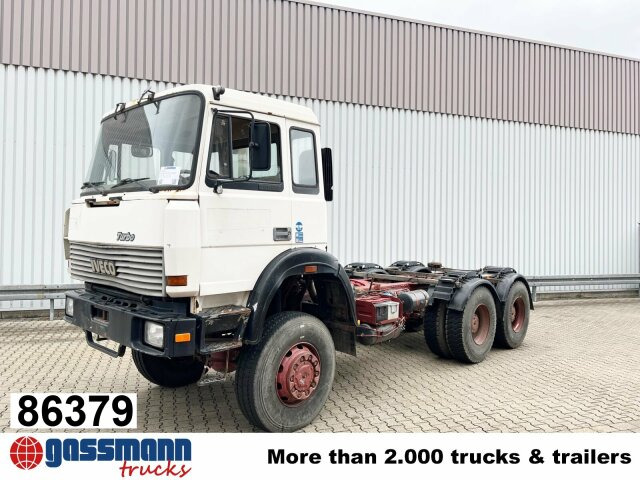Iveco 260-34 AHW 6x6, V8, Manual, Full Steel - Camião chassi: foto 1 Iveco 260-34 AHW 6x6, V8, Manual, Full Steel - Camião chassi: foto 1