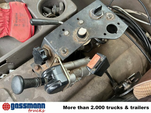 Iveco 260-34 AHW 6x6, V8, Manual, Full Steel - Camião chassi: foto 4 Iveco 260-34 AHW 6x6, V8, Manual, Full Steel - Camião chassi: foto 4