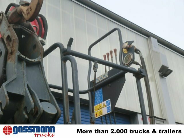 Iveco AT260S31Y/P 6x2 mit Kran Copma 150.3 - Camião de caixa aberta/ Plataforma, Camião grua: foto 3 Iveco AT260S31Y/P 6x2 mit Kran Copma 150.3 - Camião de caixa aberta/ Plataforma, Camião grua: foto 3