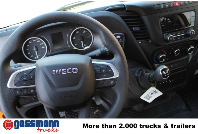 Iveco Daily 70C18H 4x2 mit Kran HMF 340-K3, Funk - Camião basculante, Camião grua: foto 2 Iveco Daily 70C18H 4x2 mit Kran HMF 340-K3, Funk - Camião basculante, Camião grua: foto 2