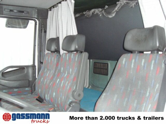 Iveco EuroCargo 120E24 4x2 - Camião de lona: foto 4 Iveco EuroCargo 120E24 4x2 - Camião de lona: foto 4