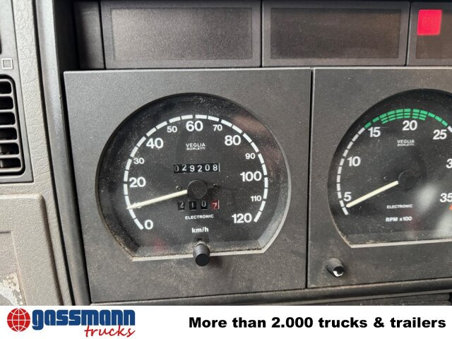 Iveco FF 95 E 18 4x4 Doka, Euro Fire, LF 8/6 Feuerwehr - Carro de bombeiro: foto 5 Iveco FF 95 E 18 4x4 Doka, Euro Fire, LF 8/6 Feuerwehr - Carro de bombeiro: foto 5