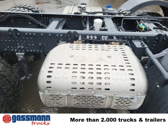 Iveco T-Way AT410T51 8x4, Retarder, Nebenantrieb, 4x - Camião chassi: foto 3 Iveco T-Way AT410T51 8x4, Retarder, Nebenantrieb, 4x - Camião chassi: foto 3