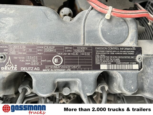 Iveco Trakker AD260T36 6x4, AMV Hubsteiger + - Camião cisterna, Camião grua: foto 4 Iveco Trakker AD260T36 6x4, AMV Hubsteiger + - Camião cisterna, Camião grua: foto 4