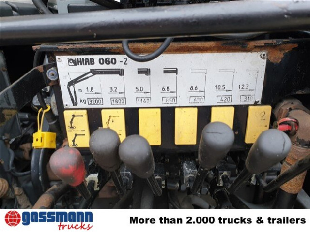 MAN 14.152 F 4x2 BB mit Kran Hiab 060-2 - Camião polibenne, Camião grua: foto 5 MAN 14.152 F 4x2 BB mit Kran Hiab 060-2 - Camião polibenne, Camião grua: foto 5
