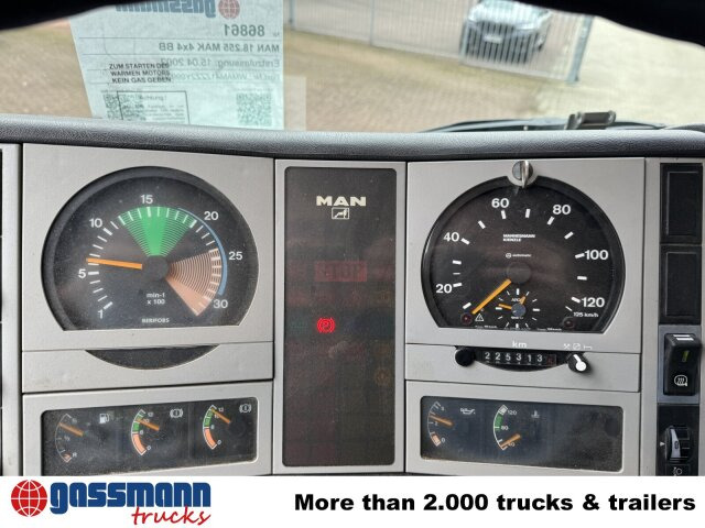 MAN 18.255 MAK 4x4 BB, Kran Atlas AK 85.1 A1 - Camião basculante, Camião grua: foto 5 MAN 18.255 MAK 4x4 BB, Kran Atlas AK 85.1 A1 - Camião basculante, Camião grua: foto 5