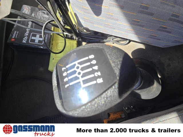 MAN F10 26.272 6x6, F90 - Camião chassi: foto 3 MAN F10 26.272 6x6, F90 - Camião chassi: foto 3