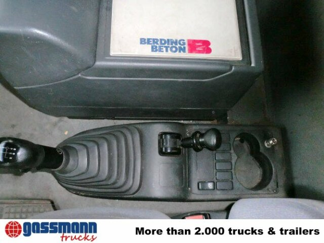 MAN TGA 18.360 4x2, Baustoff, Kran ATLAS 125.1 - Camião de caixa aberta/ Plataforma, Camião grua: foto 2 MAN TGA 18.360 4x2, Baustoff, Kran ATLAS 125.1 - Camião de caixa aberta/ Plataforma, Camião grua: foto 2