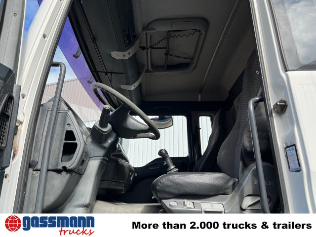 MAN TGA 26.310 6X6 BB - Camião de caixa aberta/ Plataforma: foto 5 MAN TGA 26.310 6X6 BB - Camião de caixa aberta/ Plataforma: foto 5