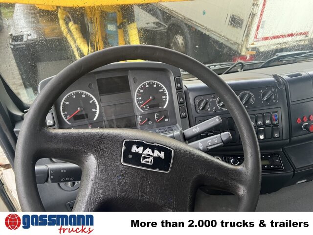 MAN TGA 26.360 6X2/4 BL, Vorlauf Lenk-Liftachse - Camião multibenne: foto 5 MAN TGA 26.360 6X2/4 BL, Vorlauf Lenk-Liftachse - Camião multibenne: foto 5