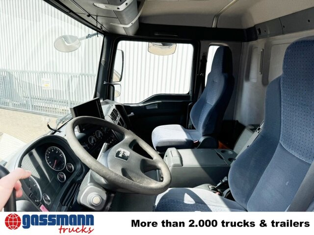 MAN TGA 26.390 6X2-4 BL, Lenk-/Liftachse, Willig - Camião cisterna: foto 5 MAN TGA 26.390 6X2-4 BL, Lenk-/Liftachse, Willig - Camião cisterna: foto 5