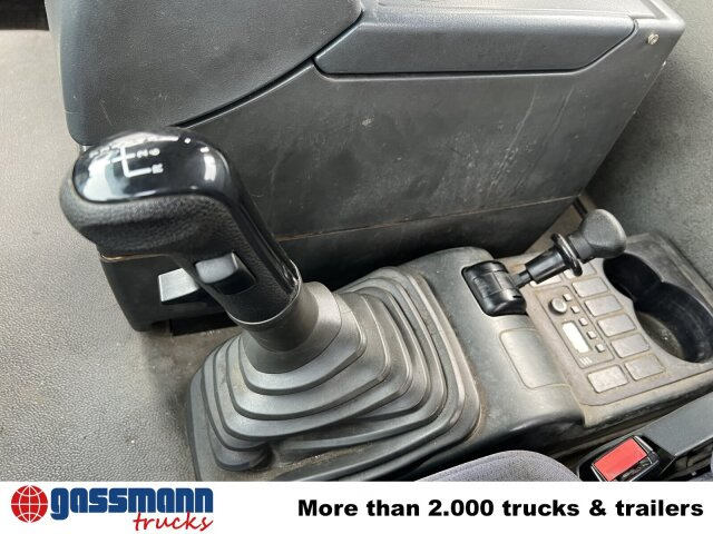 MAN TGA 26.410 6X2/4 BL, Vorlauf Lenk-Liftachse, - Camião multibenne: foto 5 MAN TGA 26.410 6X2/4 BL, Vorlauf Lenk-Liftachse, - Camião multibenne: foto 5