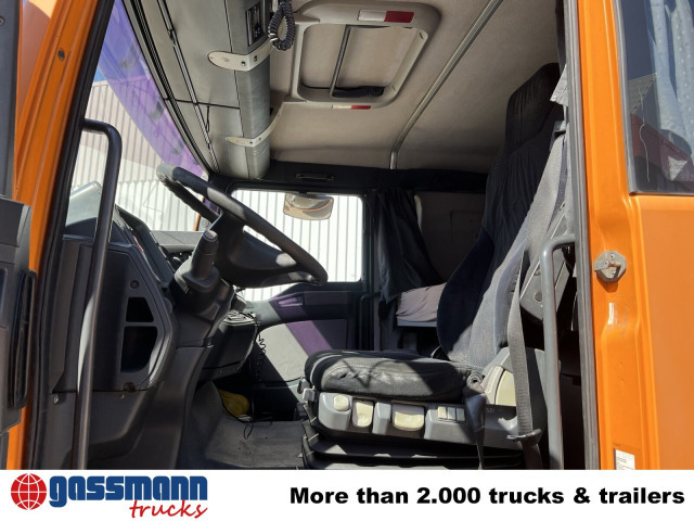 MAN TGA 26.430 6X4 BL - Máquina de asfalto, Máquina de asfalto: foto 3 MAN TGA 26.430 6X4 BL - Máquina de asfalto, Máquina de asfalto: foto 3